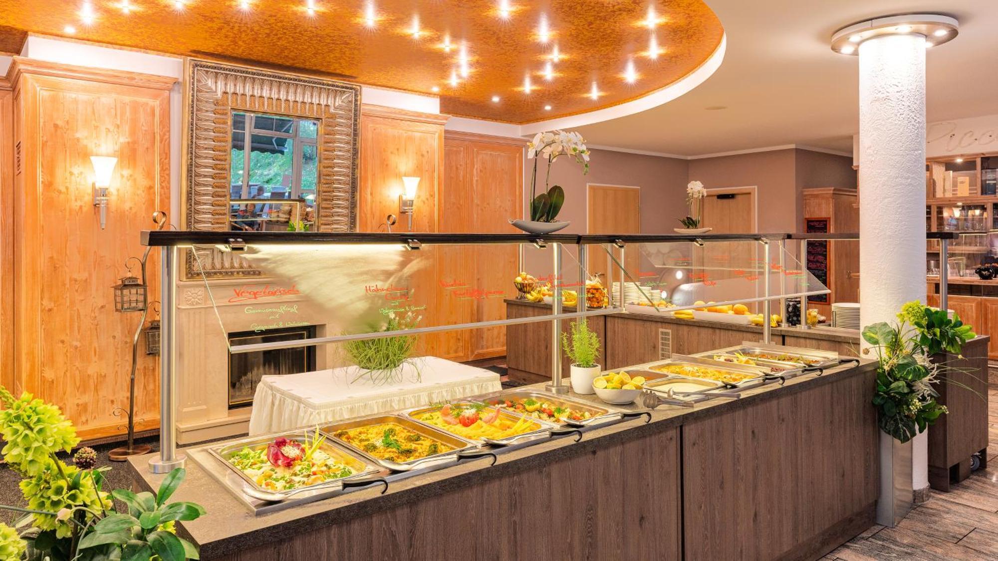 Ostseehotel Villen Im Park - Ein Rovell Hotel Heringsdorf  Bagian luar foto