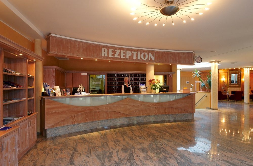 Ostseehotel Villen Im Park - Ein Rovell Hotel Heringsdorf  Bagian luar foto